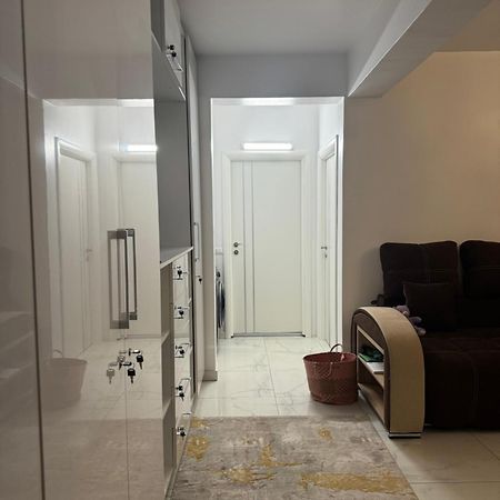 Casa Cris Appartement Focşani Buitenkant foto